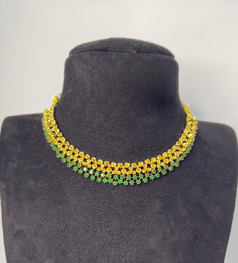 Golden Emerald Short Necklace Set