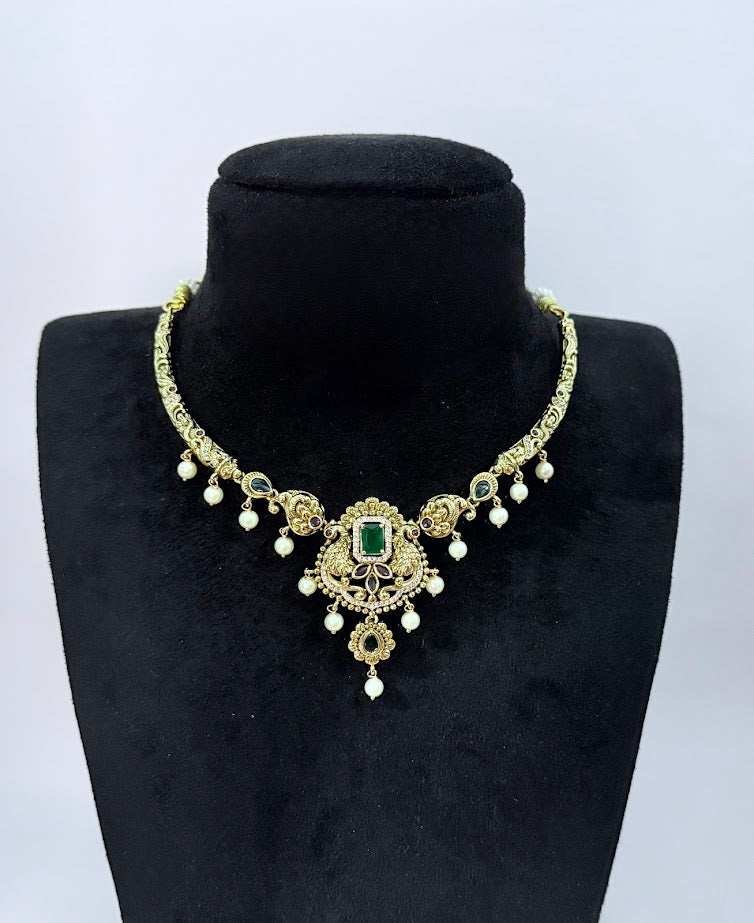 Peacock Kanti Design Short Necklace