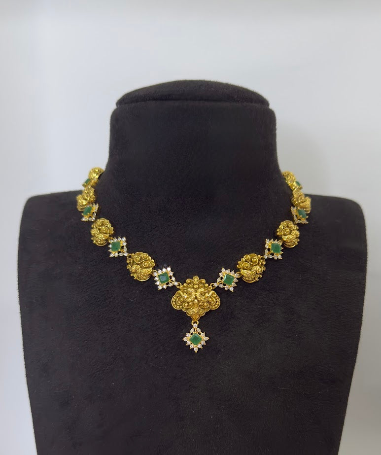 Emerald Peacock Design Short Necklace