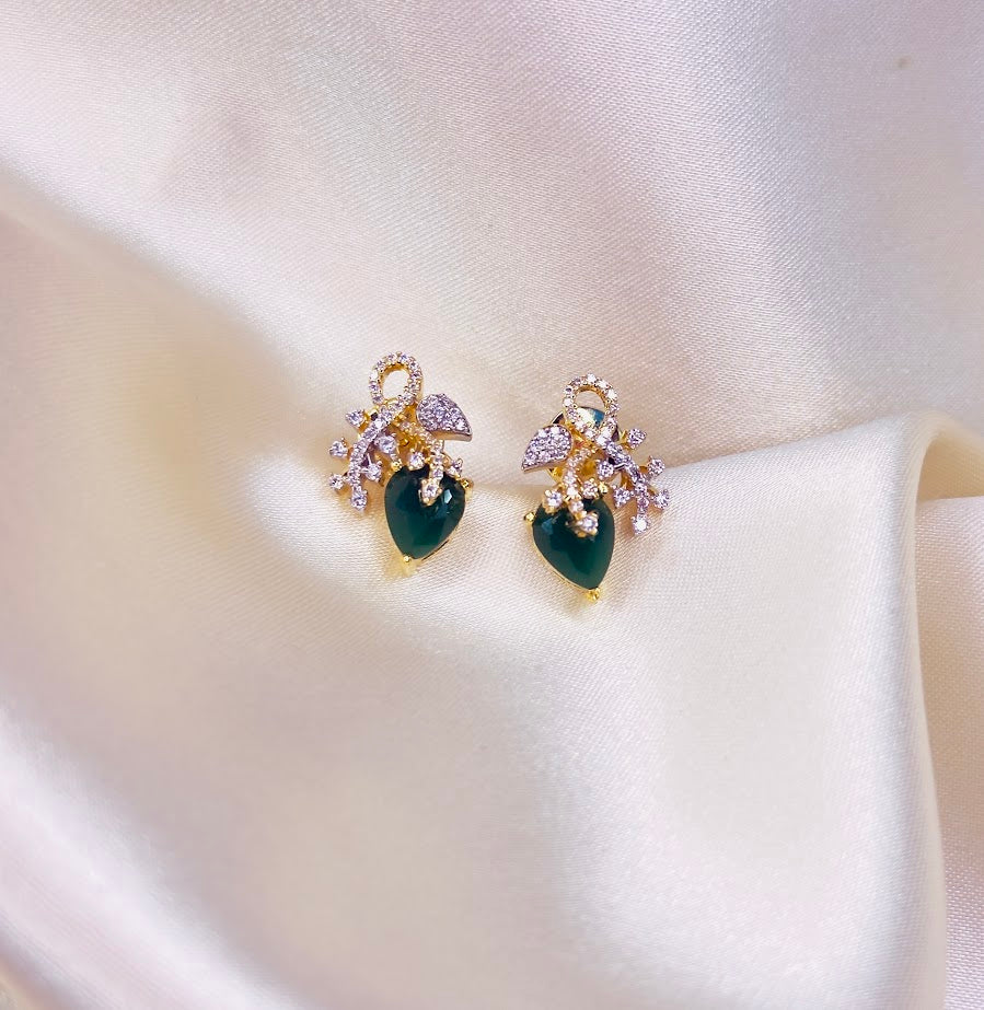 Simple Diamond Design Green Stud