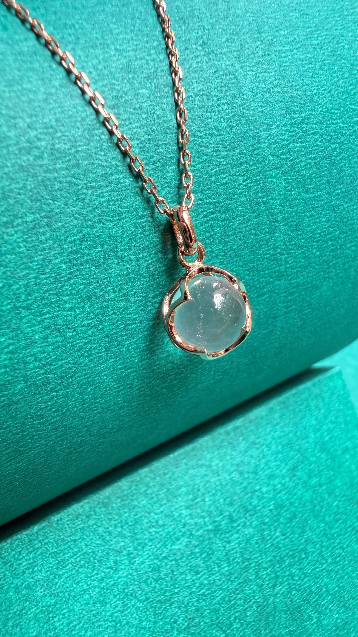 Aqua Aura Pendant