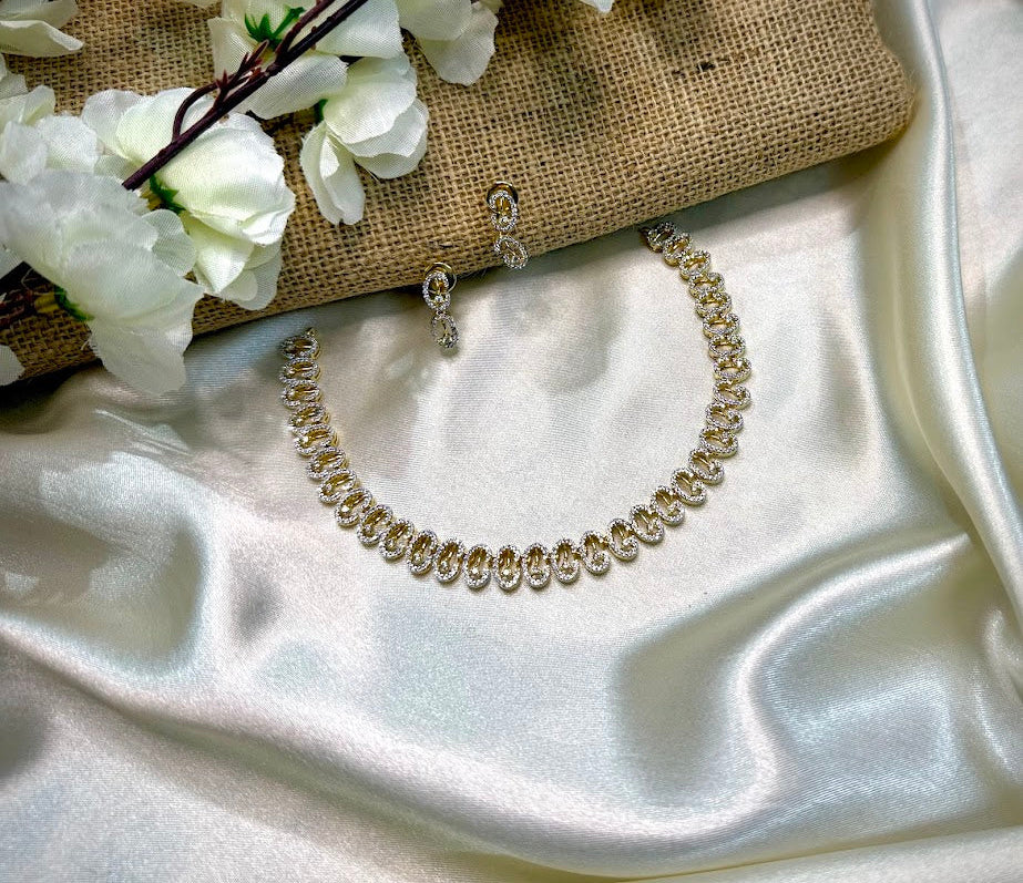 Simple Diamond like Design