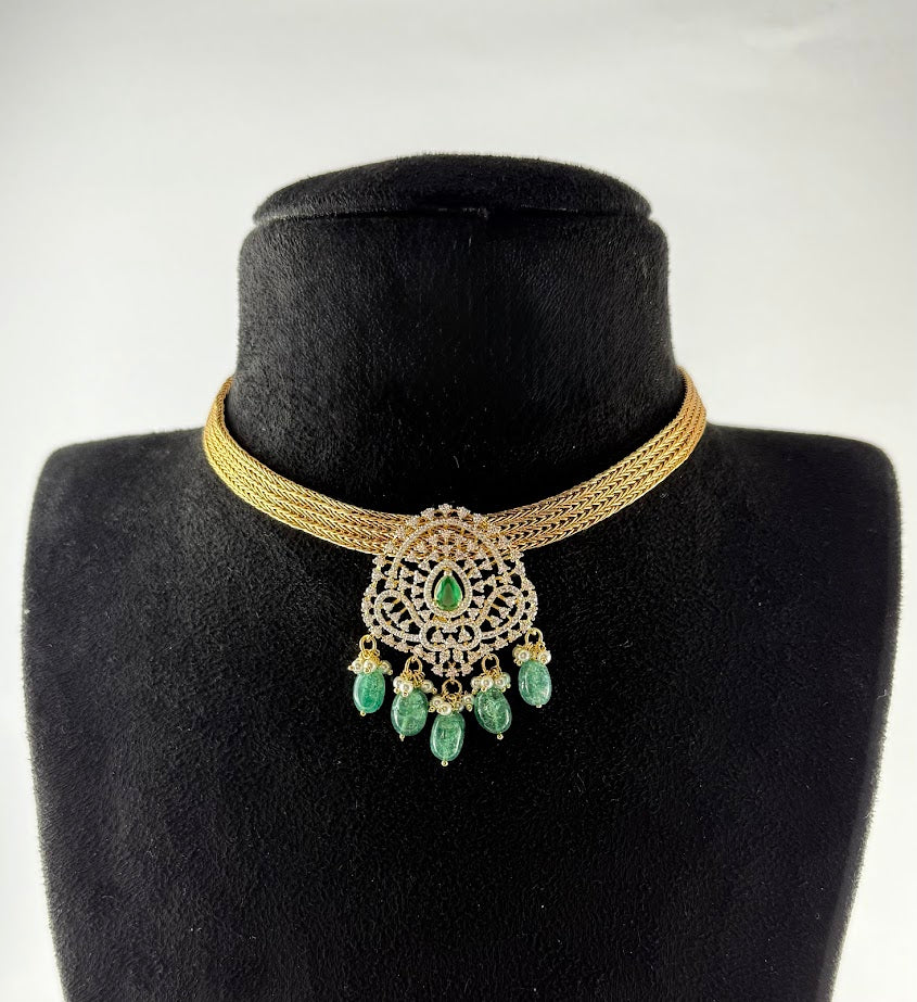 Diamond Design Pendant Set - Green